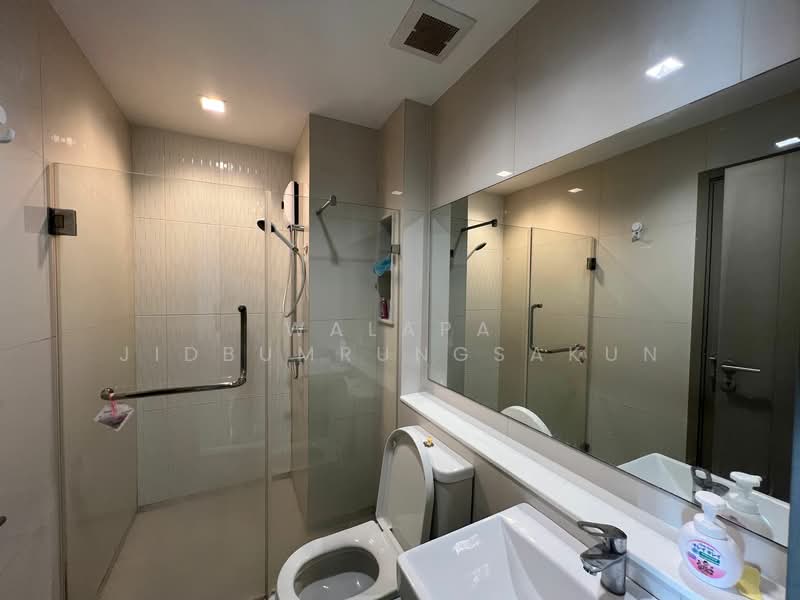 Life Asoke-Rama 9, Bangkok, 626 Asoke-Dindaeng Road, Makkasan, Ratchathewi, Bangkok, 1 Bedroom, 34 sqm, Condo For Rent, by Walapa Jidbumrungsakun, 500174726 - DDproperty.com