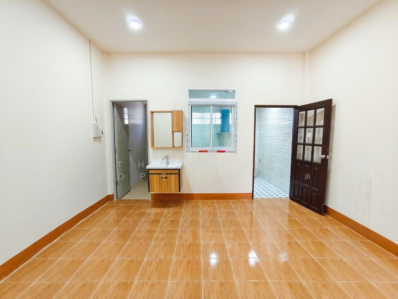 ทาวน์เฮ้าส์บ้านโป่ง ราชบุรี, ราชบุรี, ท่าผา, บ้านโป่ง, ราชบุรี, 100 ตร.ม., ทาวน์เฮ้าส์ ขาย, โดย The Best Property โอ็ต, 500174746 - DDproperty.com