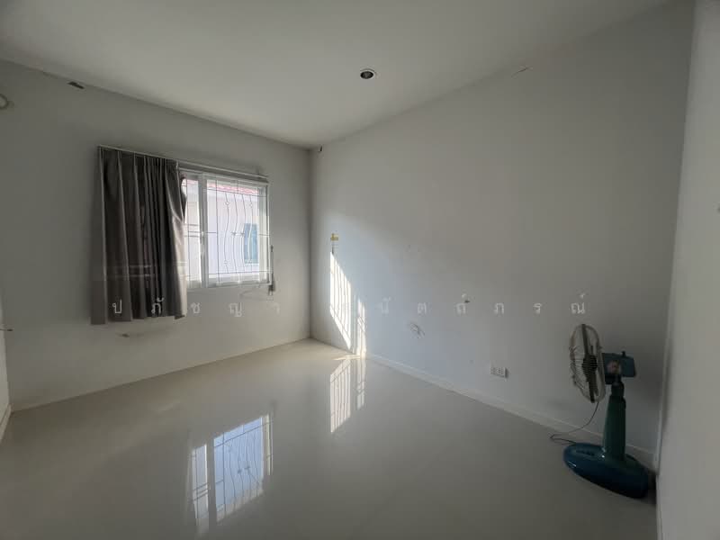 พิศาล, Samut Prakan, วัดศรีวารีน้อย, Srisa Chorakhe Yai, Bang Sao Thong, Samut Prakan, 3 Bedrooms, 120 sqm, Townhouse For Sale, by ปภัชญา ธนัตถ์ภรณ์, 500174756 - DDproperty.com