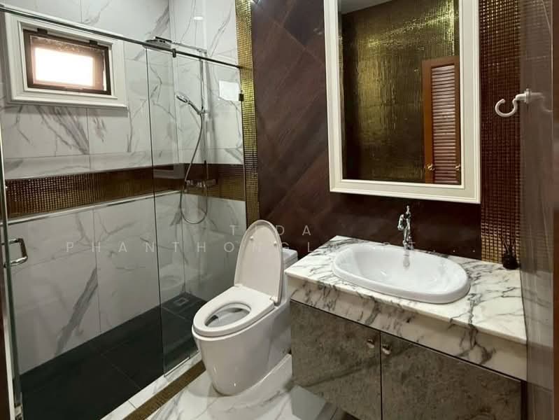 For rent or sale: Newly built, large detached house on a 1 rai plot of land in Chaengwattana, Bangkok, Thung Song Hong, Lak Si, Bangkok, 4 Bedrooms, 1,600 sqm, Single Detached House For Rent, by Tida phanthonglarptawee, 500174785 - DDproperty.com