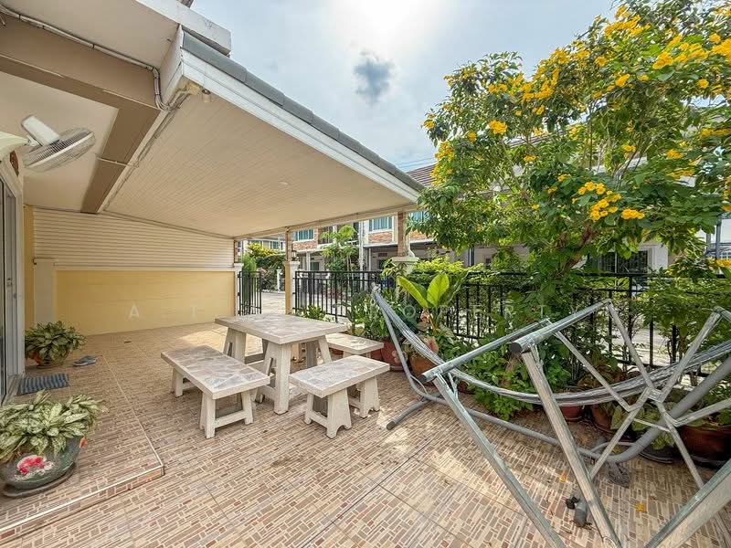 เดอะเซ็นทรัล 2 ชากค้อ ศรีราชา, Chon Buri (Pattaya), Surasak, Si Racha, Chon Buri (Pattaya), 3 Bedrooms, 120 sqm, Townhouse For Sale, by A.T.A. Property, 500174788 - DDproperty.com