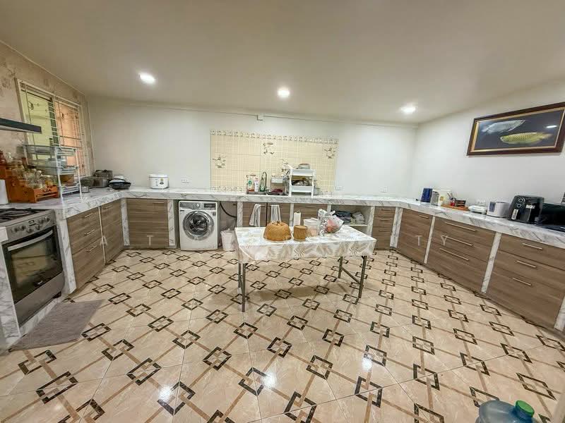 เดอะเซ็นทรัล 2 ชากค้อ ศรีราชา, Chon Buri (Pattaya), Surasak, Si Racha, Chon Buri (Pattaya), 3 Bedrooms, 120 sqm, Townhouse For Sale, by A.T.A. Property, 500174788 - DDproperty.com