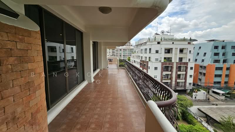 For Rent - Ruamrudee Penthouse, Bangkok