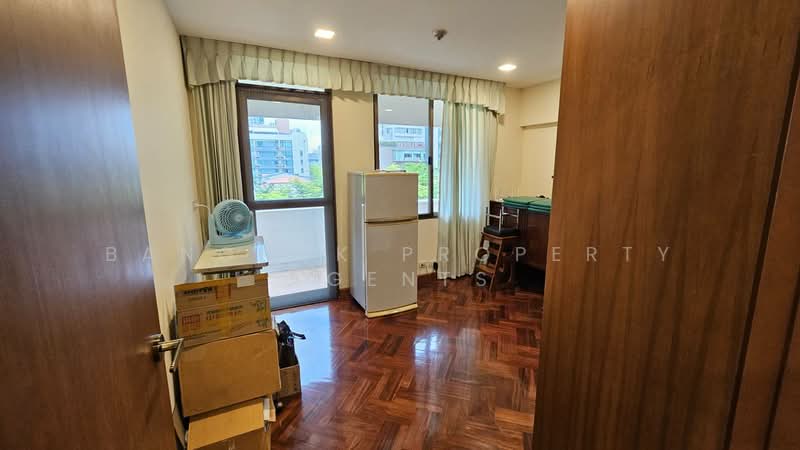 ให้เช่า - Ruamrudee Penthouse : ร่วมฤดีเพนท์เฮ้าส์, กรุงเทพ