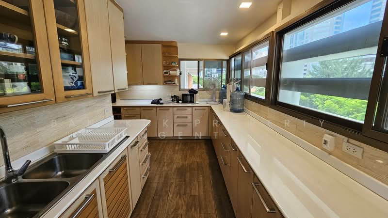 For Rent - Ruamrudee Penthouse, Bangkok