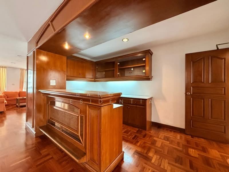 Sriratana Mansion 1, Bangkok, 7 Soi Sukhumvit 12, Khlong Toei, Khlong Toei, Bangkok, 3 Bedrooms, 321 sqm, Apartment For Rent, by Bangkok Residential, 500174800 - DDproperty.com