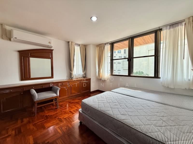 Sriratana Mansion 1, Bangkok, 7 Soi Sukhumvit 12, Khlong Toei, Khlong Toei, Bangkok, 3 Bedrooms, 321 sqm, Apartment For Rent, by Bangkok Residential, 500174800 - DDproperty.com