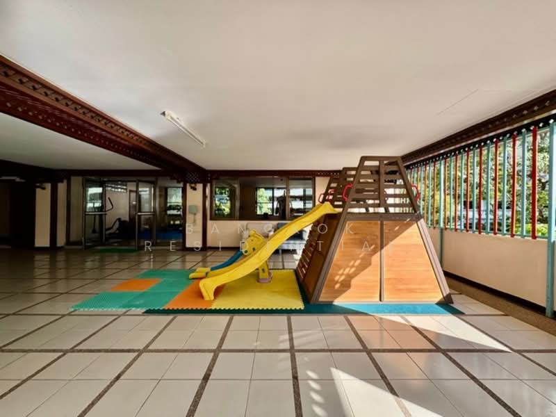 Sriratana Mansion 1, Bangkok, 7 Soi Sukhumvit 12, Khlong Toei, Khlong Toei, Bangkok, 3 Bedrooms, 321 sqm, Apartment For Rent, by Bangkok Residential, 500174800 - DDproperty.com