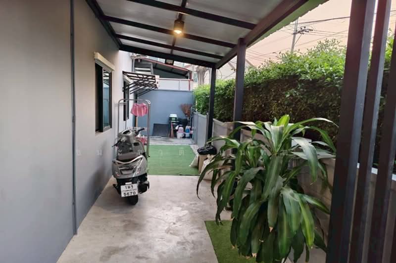 Pattrawan Chaiyapruk-Bangbuathong : ภัทราวรรณ ชัยพฤกษ์-บางบัวทอง, นนทบุรี, ละหาร, บางบัวทอง, นนทบุรี, 121 ตร.ม., ทาวน์เฮ้าส์ ขาย, โดย ชนะชาติ นนท์ตา, 500174807 - DDproperty.com