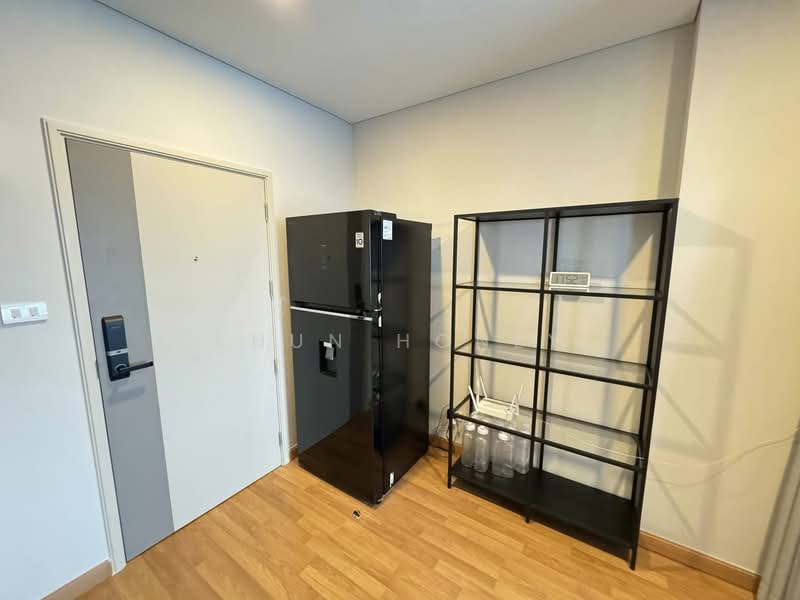 Lumpini Place Taopoon Interchange, Bangkok, 207 Bangkok-Nonthaburi Road, Bang Sue, Bang Sue, Bangkok, 1 Bedroom, 32 sqm, Condo For Sale, by Khun Honey, 500174808 - DDproperty.com