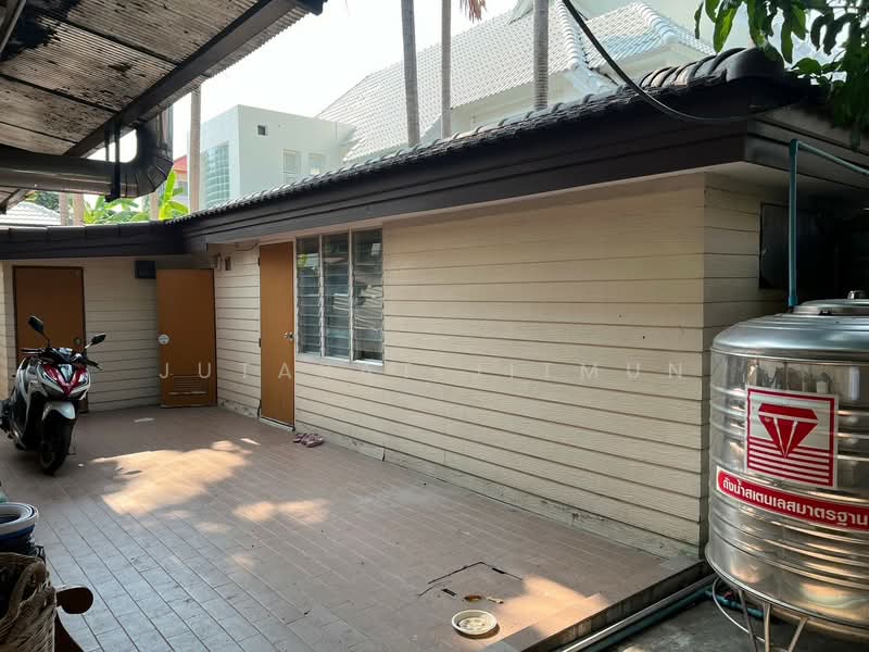 บ้านเดี่ยว ซอย พัฒนาการ 69, กรุงเทพ, ประเวศ, ประเวศ, กรุงเทพ, 800 ตร.ม., บ้านเดี่ยว ขาย, โดย Jutarat Jitmun, 500174816 - DDproperty.com