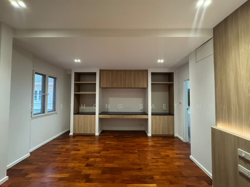 Ladawan Sukhumvit 103 Project, Corner House 143 sq.wa, Bangkok, เฉลิมพระเกียรติ ร.9, Nong Bon, Prawet, Bangkok, 5 Bedrooms, 300 sqm, Single Detached House For Sale, by Sirithong Saetang, 500174827 - DDproperty.com