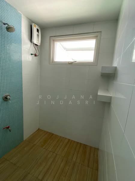 ทาวน์เฮ้าส์ 3-ห้องนอน, กรุงเทพ, บางจาก, พระโขนง, กรุงเทพ, 230 ตร.ม., ทาวน์เฮ้าส์ ให้เช่า, โดย Rojjana Jindasri, 500174829 - DDproperty.com