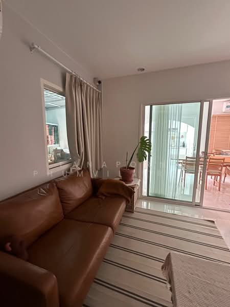 Cher Wongwaen-Sathorn (เฌอ วงแหวน-สาทร), กรุงเทพ, ซอยกาญจนาภิเษก 0010 ถนนกาญจนาภิเษก, บางแค, บางแค, กรุงเทพ, 250 ตร.ม., ทาวน์เฮ้าส์ ขาย, โดย Tanaporn Phumvilairak, 500174845 - DDproperty.com