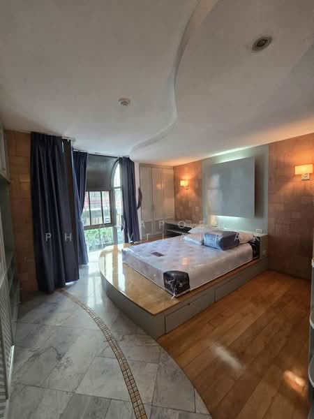 Sithakarn Condominium, Bangkok, 19 22 Chit Lom Alley, Lumphini, Pathum Wan, Bangkok, 2 Bedrooms, 245 sqm, Condo For Rent, by Tanaporn Phumvilairak, 500174863 - DDproperty.com