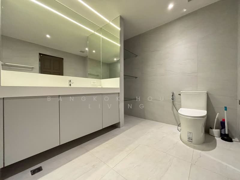 Premier Condominium : พรีเมียร์ คอนโดมิเนียม, กรุงเทพ, ถนนสุขุมวิท 24, คลองตัน, คลองเตย, กรุงเทพ, 366 ตร.ม., คอนโด ให้เช่า, โดย Bangkok House Living, 500174889 - DDproperty.com