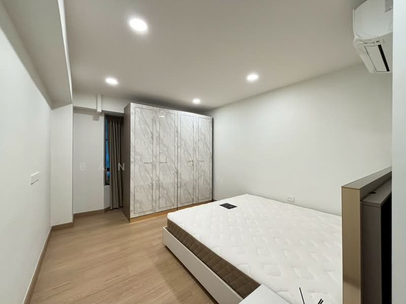 Royal Castle Sukhumvit, Bangkok, 30 Soi Sukhumvit 39, Khlongtoei Nua, Watthana, Bangkok, 3 Bedrooms, 160 sqm, Condo For Rent, by Bangkok House Living, 500174924 - DDproperty.com