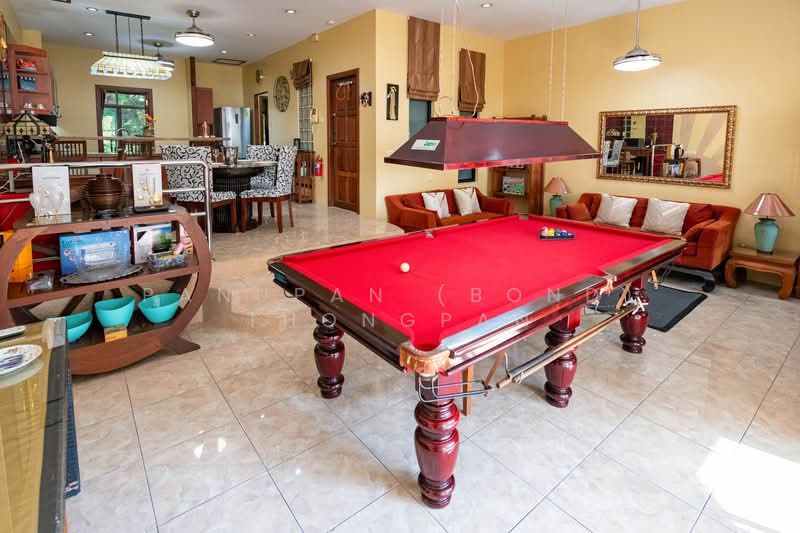 Spacious Luxury Apartment for Rent Pratumnak Hill, Chon Buri (Pattaya), Nong Pru, Bang Lamung (Pattaya), Chon Buri (Pattaya), 2 Bedrooms, 178 sqm, Townhouse For Rent, by Panupan (Bond) Thongpan, 500174941 - DDproperty.com