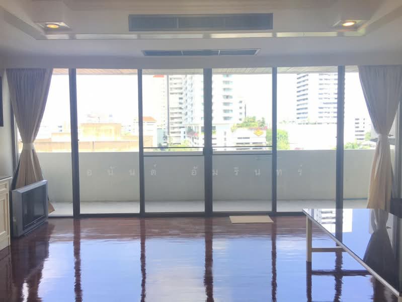 Oriental Towers, Bangkok, 25 Soi Ekkamai 12, Ekkamai Road, Khlong Tan Nua, Watthana, Bangkok, 4 Bedrooms, 452 sqm, Condo For Sale, by อนันต์ อัมรินทร์, 500174971 - DDproperty.com