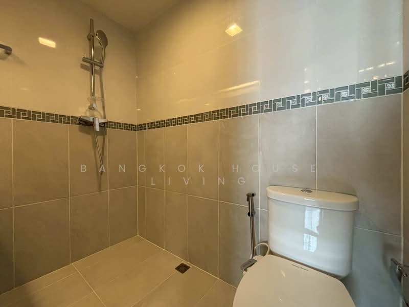 Baan Suanpetch, Bangkok, 18 Soi Sukhumvit 39, Khlong Tan Nua, Watthana, Bangkok, 2 Bedrooms, 135 sqm, Condo For Rent, by Bangkok House Living, 500174975 - DDproperty.com