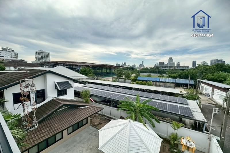 ซอยปรีดีพนมยงค์ 21 ถนนสุขุมวิท 71 แขวงพระโขนงฝั่งเหนือ เขตพระโขนง กรุงเทพมหานคร 10110, Bangkok, Bang Chak, Phra Khanong, Bangkok, 3 Bedrooms, 270 sqm, Single Detached House For Sale, by สง่าชัย ไทรทองคำ, 500174982 - DDproperty.com