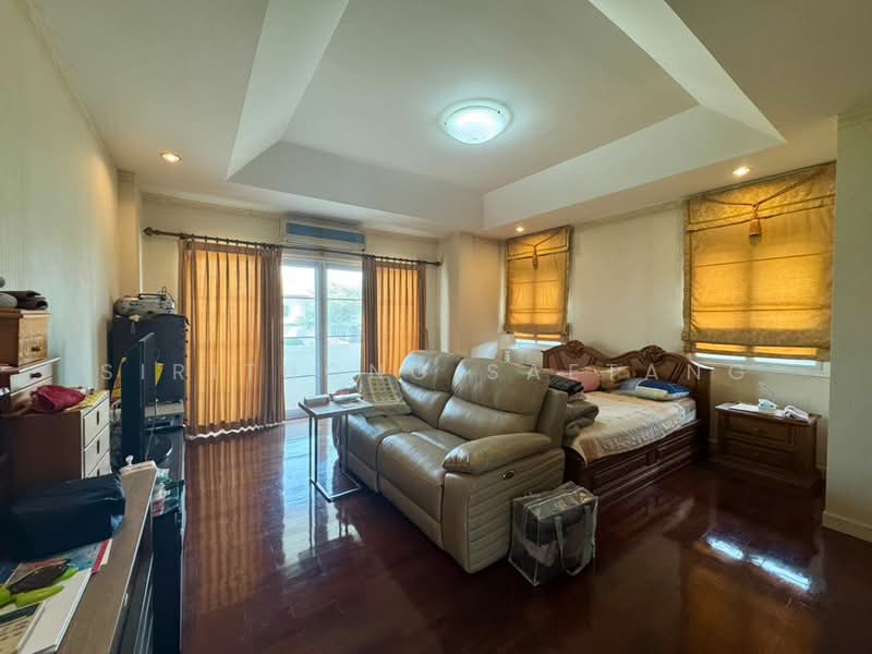 Ladawan Sukhumvit Project, Corner House 100 sq.wa 4 Beds, 3 Baths, Bangkok, เฉลิมพระเกียรติ ร.9, Nong Bon, Prawet, Bangkok, 4 Bedrooms, 200 sqm, Single Detached House For Sale, by Sirithong Saetang, 500174992 - DDproperty.com