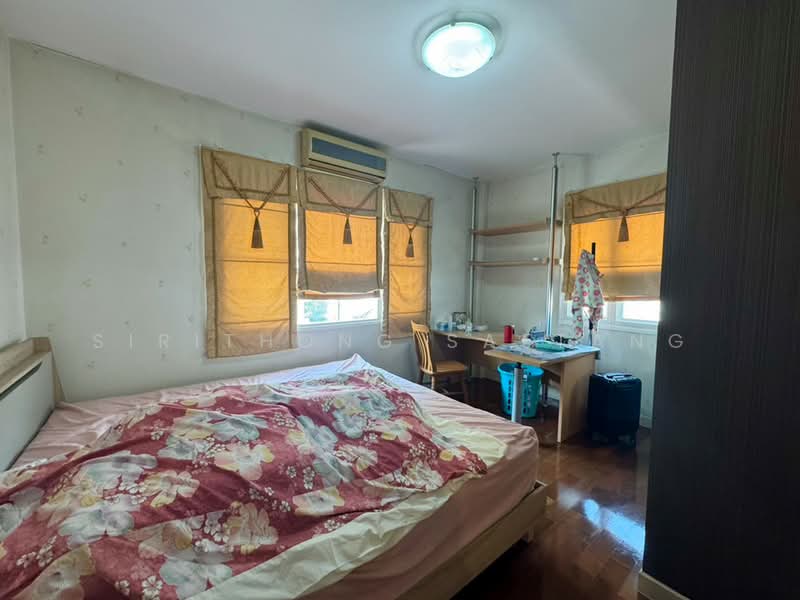 Ladawan Sukhumvit Project, Corner House 100 sq.wa 4 Beds, 3 Baths, Bangkok, เฉลิมพระเกียรติ ร.9, Nong Bon, Prawet, Bangkok, 4 Bedrooms, 200 sqm, Single Detached House For Sale, by Sirithong Saetang, 500174992 - DDproperty.com