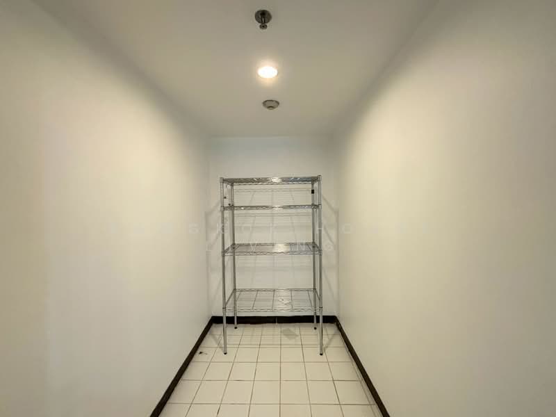 Baan Suanpetch, Bangkok, 18 Soi Sukhumvit 39, Khlong Tan Nua, Watthana, Bangkok, 2 Bedrooms, 135 sqm, Condo For Rent, by Bangkok House Living, 500174998 - DDproperty.com