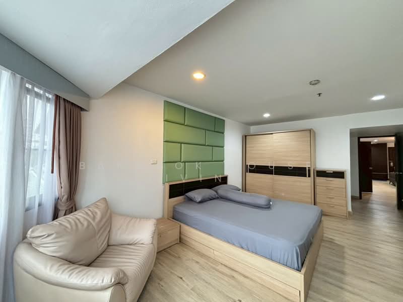 Baan Suanpetch, Bangkok, 18 Soi Sukhumvit 39, Khlong Tan Nua, Watthana, Bangkok, 2 Bedrooms, 135 sqm, Condo For Rent, by Bangkok House Living, 500174998 - DDproperty.com