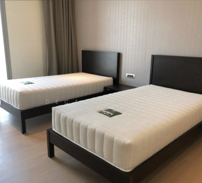 The Residences At Mandarin Oriental, Bangkok, 117 Charoen Nakorn Road, Khlong Ton Sai, Khlong San, Bangkok, 3 Bedrooms, 222 sqm, Condo For Rent, by Decalf Simon, 500175000 - DDproperty.com