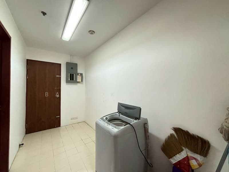 Baan Suanpetch, Bangkok, 18 Soi Sukhumvit 39, Khlong Tan Nua, Watthana, Bangkok, 2 Bedrooms, 135 sqm, Condo For Rent, by Bangkok House Living, 500175020 - DDproperty.com