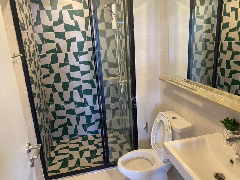 The Base Sukhumvit 50, Bangkok, Soi Roem Charoen 1, Sukhumvit 50 Road, Phra Kanong, Khlong Toei, Bangkok, 1 Bedroom, 26 sqm, Condo For Rent, by Waiyawut Kwanmongkhol, 500175039 - DDproperty.com