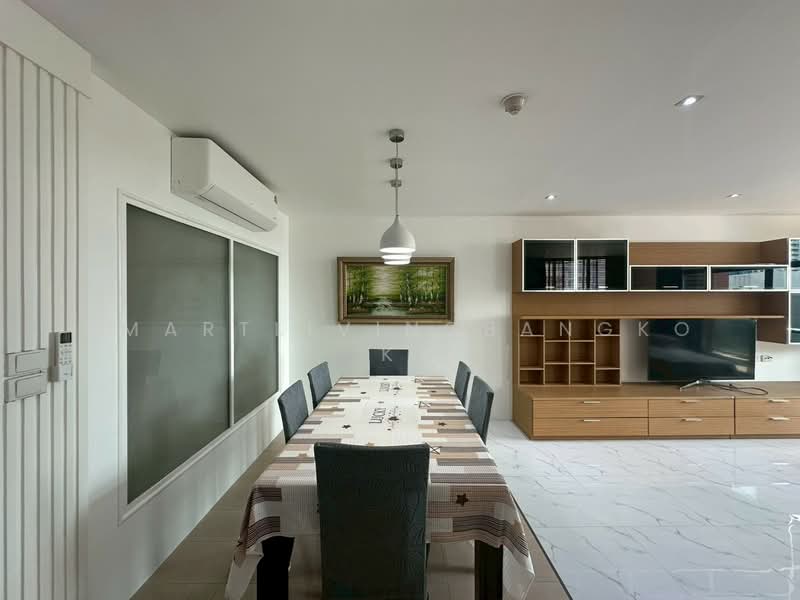 Baan Ananda, Bangkok, Sukhumvit 61, Khlong Tan Nua, Watthana, Bangkok, 2 Bedrooms, 152 sqm, Condo For Rent, by SmartLivingBangkok, 500175045 - DDproperty.com