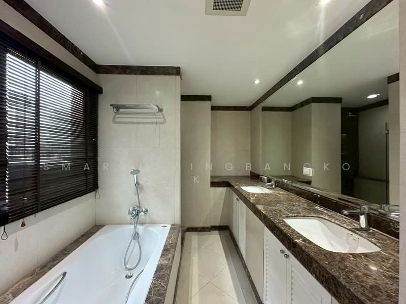 Baan Ananda, Bangkok, Sukhumvit 61, Khlong Tan Nua, Watthana, Bangkok, 2 Bedrooms, 152 sqm, Condo For Rent, by SmartLivingBangkok, 500175045 - DDproperty.com