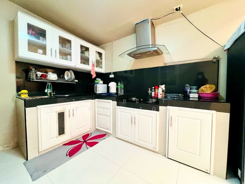 Golden Town 2 Ladprao-Kaset Nawamin, Bangkok, Soi Nawamin 42 Yak 27, Khlong Kum, Bueng Kum, Bangkok, 5 Bedrooms, 100 sqm, Townhouse For Sale, by The Best Property Agent ปู, 500175065 - DDproperty.com