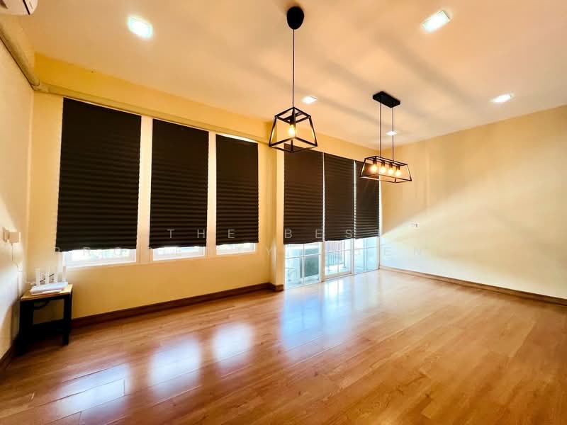 Golden Town 2 Ladprao-Kaset Nawamin, Bangkok, Soi Nawamin 42 Yak 27, Khlong Kum, Bueng Kum, Bangkok, 5 Bedrooms, 100 sqm, Townhouse For Sale, by The Best Property Agent ปู, 500175065 - DDproperty.com