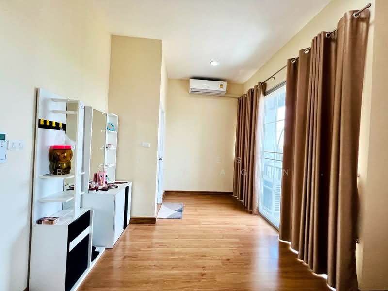 Golden Town 2 Ladprao-Kaset Nawamin, Bangkok, Soi Nawamin 42 Yak 27, Khlong Kum, Bueng Kum, Bangkok, 5 Bedrooms, 100 sqm, Townhouse For Sale, by The Best Property Agent ปู, 500175065 - DDproperty.com