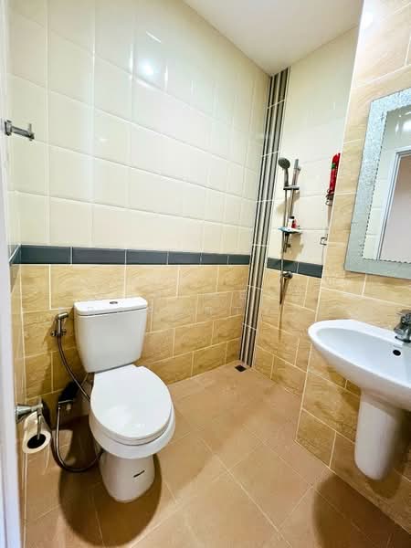 Golden Town 2 Ladprao-Kaset Nawamin, Bangkok, Soi Nawamin 42 Yak 27, Khlong Kum, Bueng Kum, Bangkok, 5 Bedrooms, 100 sqm, Townhouse For Sale, by The Best Property Agent ปู, 500175065 - DDproperty.com