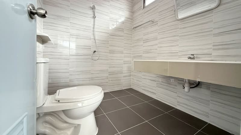 ขาย - หมู่บ้านคันทรี อินทาวน์ ท่าอิฐ, นนทบุรี