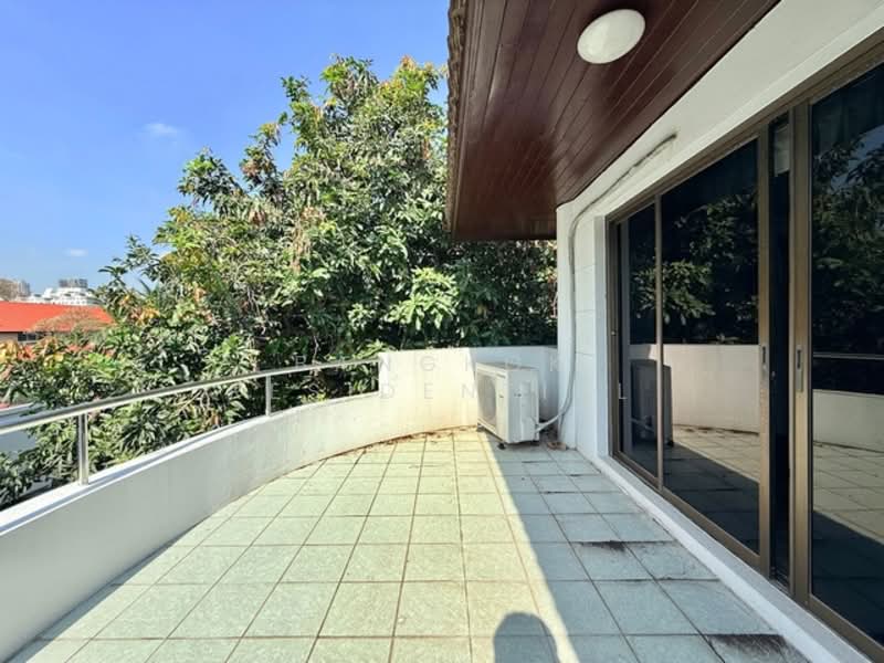Detached House, Bangkok, Soi Soonvijai 8/2, Bang Kapi, Huai Khwang, Bangkok, 4 Bedrooms, 400 sqm, Single Detached House For Rent, by Bangkok Residential, 500175111 - DDproperty.com