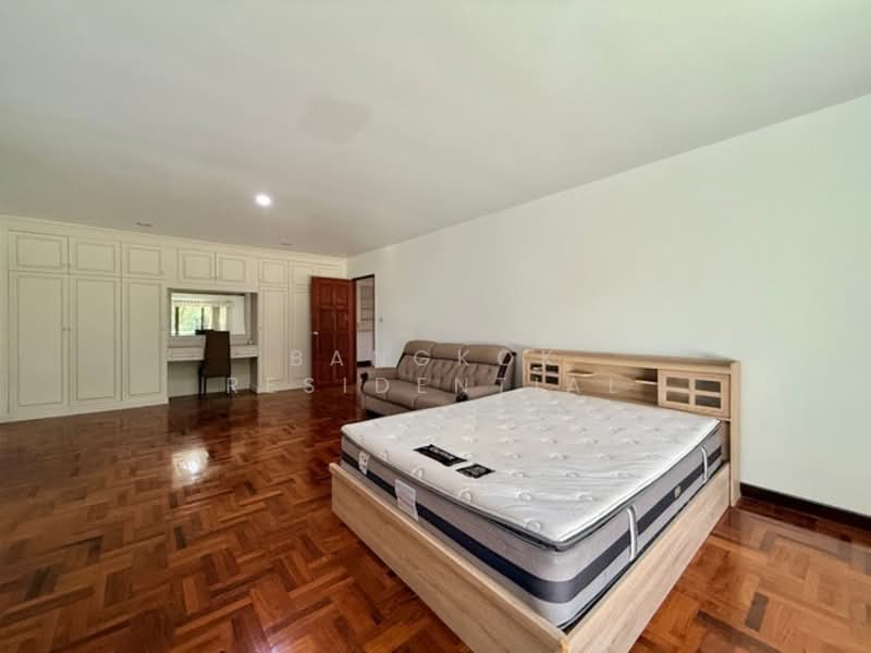 Detached House, กรุงเทพ, Soi Soonvijai 8/2, บางกะปิ, ห้วยขวาง, กรุงเทพ, 400 ตร.ม., บ้านเดี่ยว ให้เช่า, โดย Bangkok Residential, 500175111 - DDproperty.com