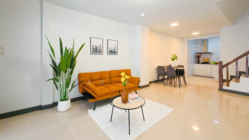 Moobaan K.C. Ramintra 7, Bangkok, Sam Wa Tawan Tok, Khlong Sam Wa, Bangkok, 3 Bedrooms, 132 sqm, Townhouse For Sale, by เพ็ญศิริ ตุ้มเทียน, 500175145 - DDproperty.com