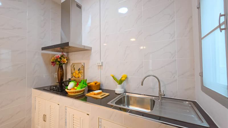 Moobaan K.C. Ramintra 7, Bangkok, Sam Wa Tawan Tok, Khlong Sam Wa, Bangkok, 3 Bedrooms, 132 sqm, Townhouse For Sale, by เพ็ญศิริ ตุ้มเทียน, 500175145 - DDproperty.com