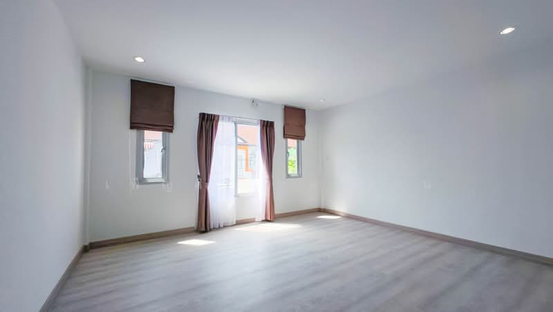 Moobaan K.C. Ramintra 7, Bangkok, Sam Wa Tawan Tok, Khlong Sam Wa, Bangkok, 3 Bedrooms, 132 sqm, Townhouse For Sale, by เพ็ญศิริ ตุ้มเทียน, 500175145 - DDproperty.com