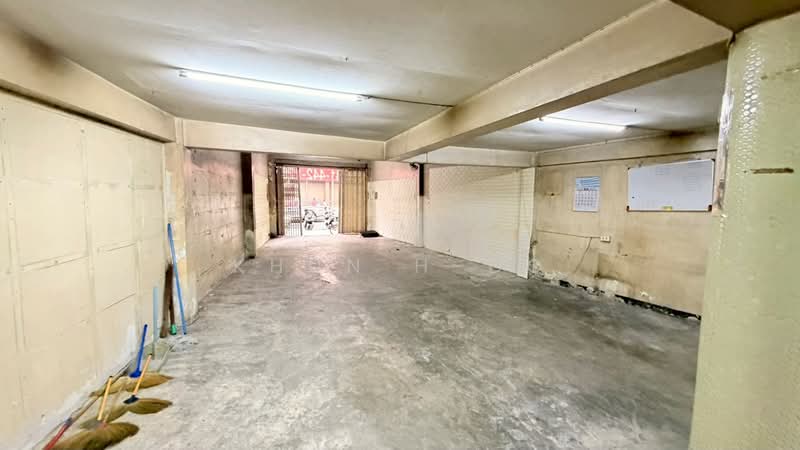 Shophouse Damrongrak Road, Bangkok, ดำรงรักษ์, Khlong Maha Nak, Pom Prap Sattru Phai, Bangkok, , 600 sqm, Shophouse For Sale, by KHUN H-DO, 500175153 - DDproperty.com