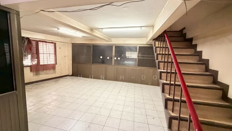 Shophouse Damrongrak Road, Bangkok, ดำรงรักษ์, Khlong Maha Nak, Pom Prap Sattru Phai, Bangkok, , 600 sqm, Shophouse For Sale, by KHUN H-DO, 500175153 - DDproperty.com