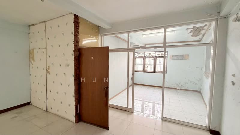 Shophouse Damrongrak Road, Bangkok, ดำรงรักษ์, Khlong Maha Nak, Pom Prap Sattru Phai, Bangkok, , 600 sqm, Shophouse For Sale, by KHUN H-DO, 500175153 - DDproperty.com