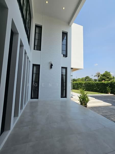 For Rent - 𝗡𝗲𝘄𝗹𝘆 𝗕𝘂𝗶𝗹𝘁 𝗠𝗼𝗱𝗲𝗿𝗻 𝗟𝘂𝘅𝘂𝗿𝘆 𝗛𝗼𝘂𝘀𝗲 𝗳𝗼𝗿 𝗥𝗘𝗡𝗧 (𝗦𝗣𝗦𝗣𝟲𝟰𝟳), Samut Prakan