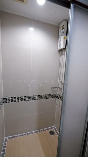 Lumpini Park Riverside Rama 3, Bangkok, 4 Rama 3 Road, Bang Pong Pang, Yan Nawa, Bangkok, 1 Bedroom, 32 sqm, Condo For Sale, by Poonyaporn Veerabulyarit, 500175187 - DDproperty.com