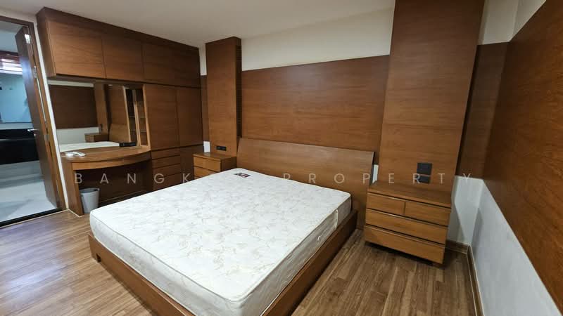 City Lakes Tower, Bangkok, Soi Sukhumvit 16, Khlong Toei, Khlong Toei, Bangkok, 4 Bedrooms, 320 sqm, Condo For Rent, by BANGKOK PROPERTY AGENTS, 500175191 - DDproperty.com